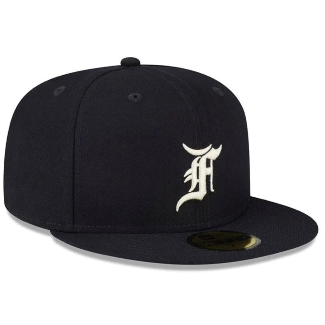 New York Yankees 59FIFTY
Fear Of God Ballpark
Navy/ White Cap