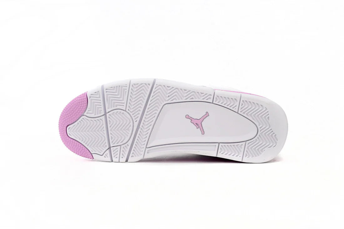 Air Jordan 4 "Pink Oreo"