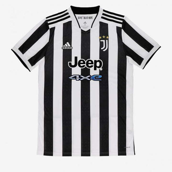 Juventus 21/22 Home Kit